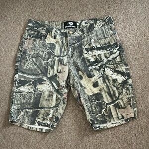 Mossy Oak Camou Short. 💕